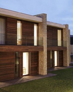10 fachadas de casas modernas con lajas (7)