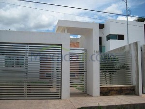 10 fachadas de casas modernas con rejas (2)