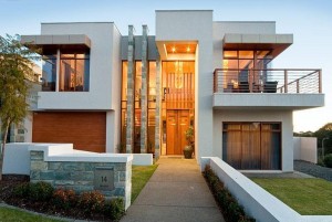 12 Hermosas y modernas fachadas de casas con balcón (11)